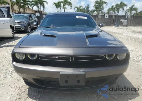 2015 Dodge Challenger Sxt Plus z USA, uszkodzony, nr VIN 2C3CDZBG6FH789411